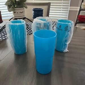 NEW! Tupperware tumblers